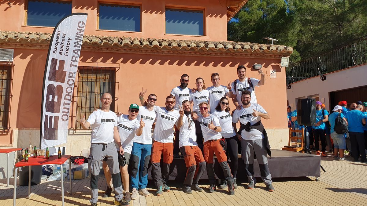 EQUIPO EBF OUTDOOR TRAINING EQUIPO EBF OUTDOOR TRAINING